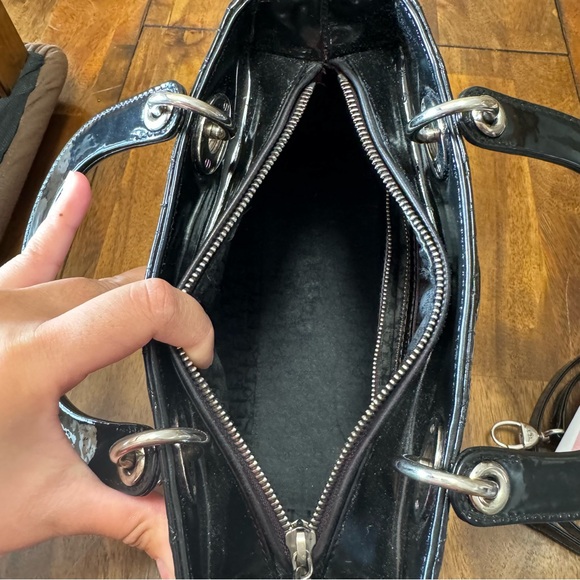 Christian Dior Black Patent Leather Medium Lady Dior - Picture 9 of 14